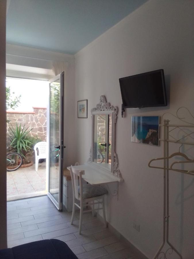 B&B Acquadolce Cala Gonone Bagian luar foto